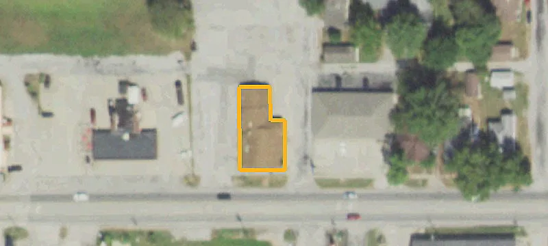 1003 Main St