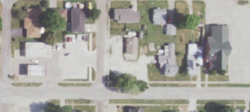 110 6th St