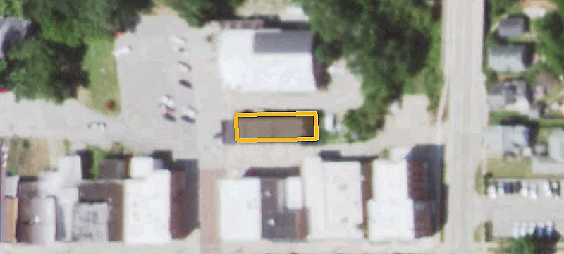 405 Main St