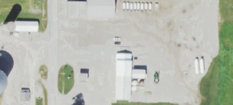320 Main St