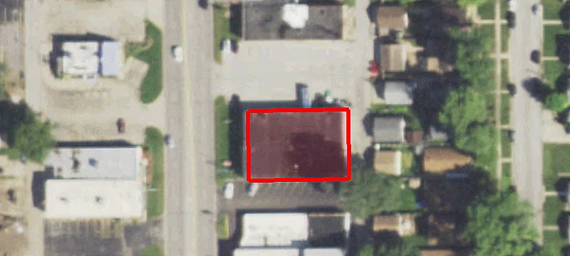 242 Kinzie Ave