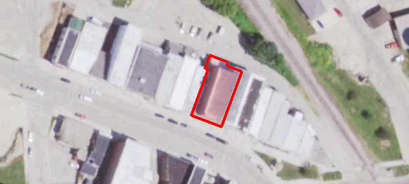122 Main St