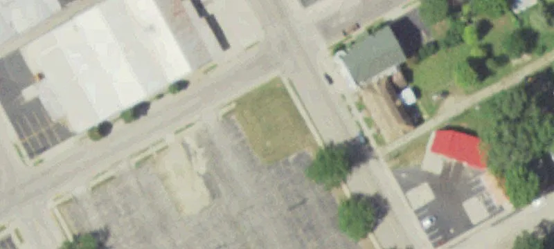 304 Adams Ave