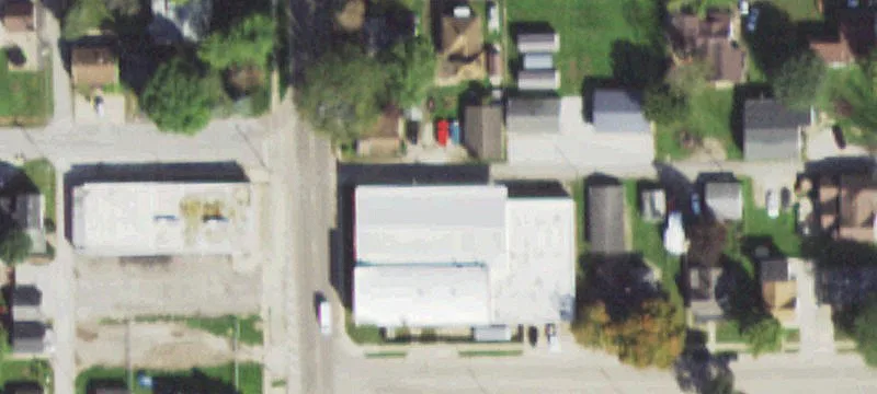 1109 Bloomington St
