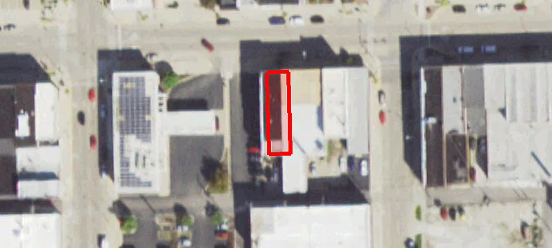 215 Main St
