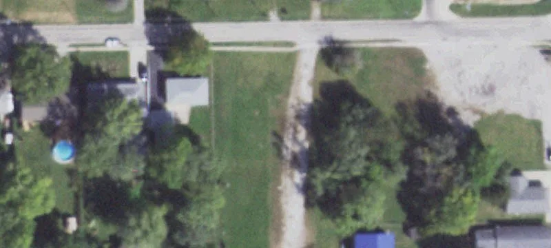 205 Woodland Ln