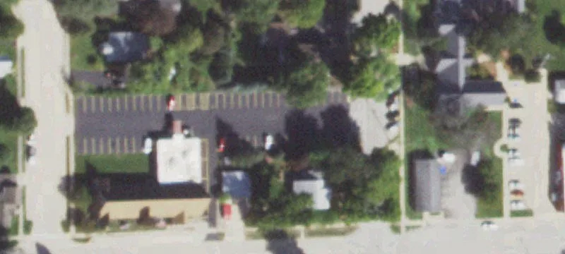 243 Elwood St