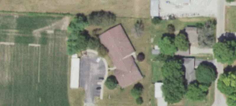 100 Sims St