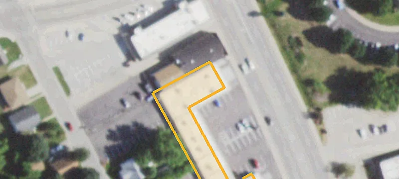 435 Main St