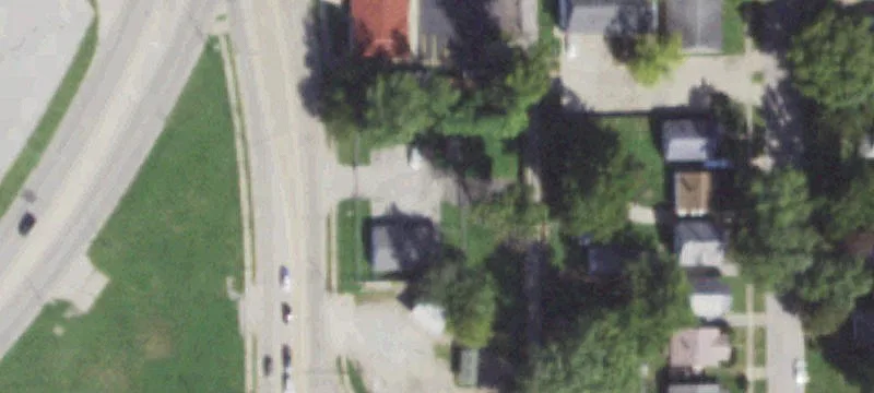 1336 Oakland Ave