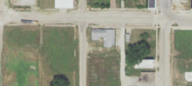 300 Main St