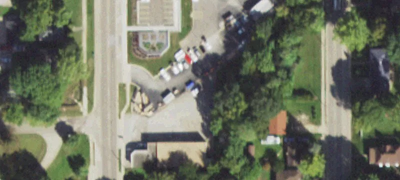 715 Bloomington St