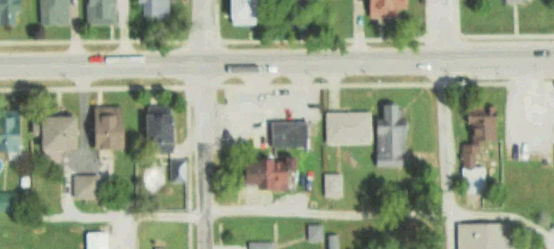 306 Main St