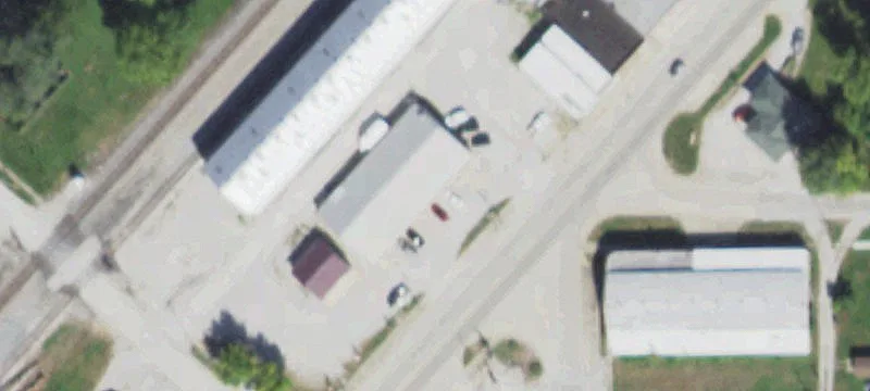 311 Railroad Ave