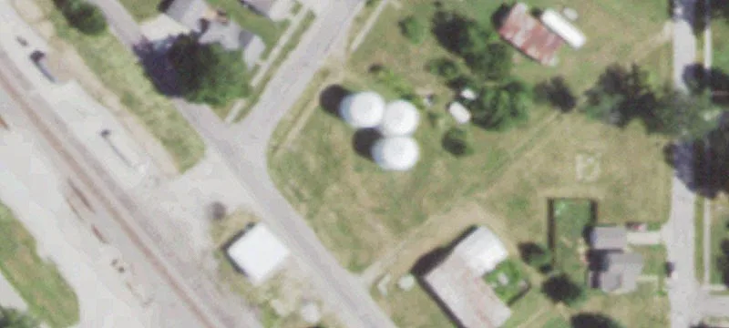 101 Railroad St