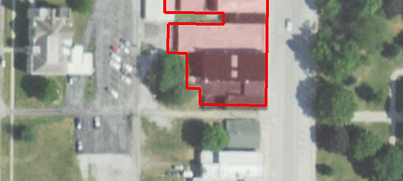64 Madison St