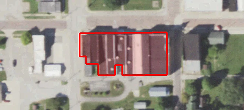 12 Main St