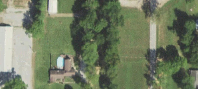1334 County Rd 1800th E