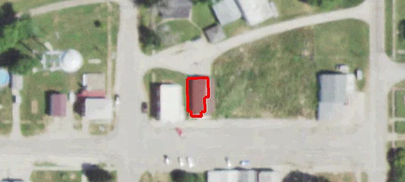 118 Commercial St
