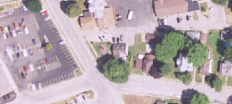 304 Bowen St