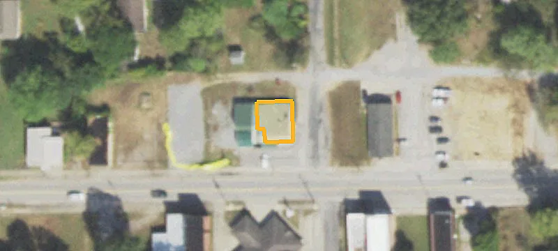 202 Blue Ave