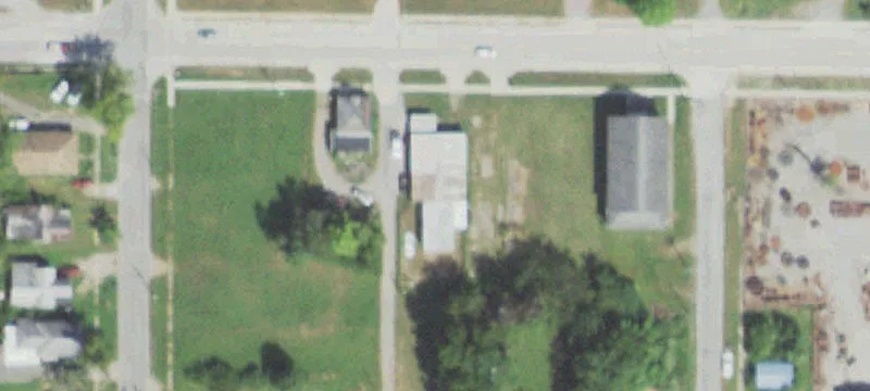 1113 Perkins Ave