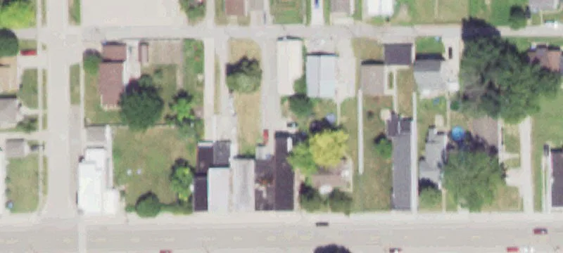324 Walnut St