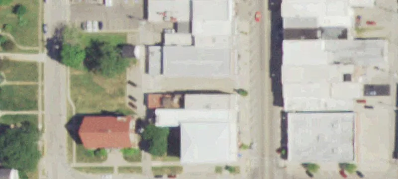 634 Main St
