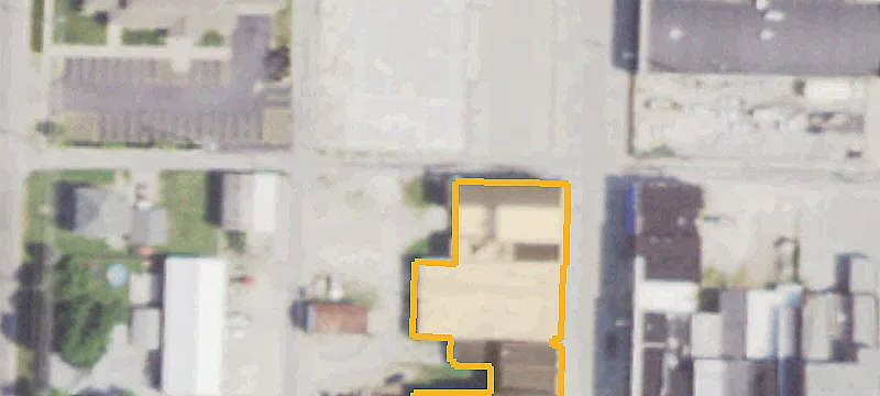 21 Main St