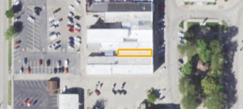 48 Main St