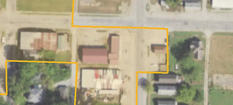 121 Blanche St