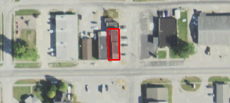 100 Main St