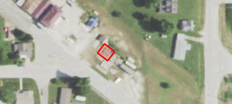 129 Main St