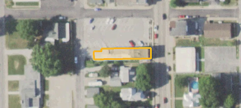 211 Main St