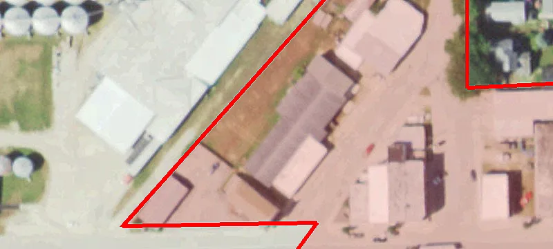 10 Locust St