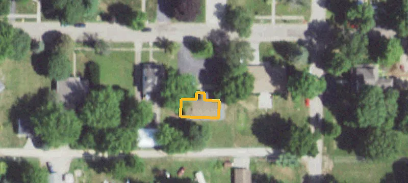 210 Maple St