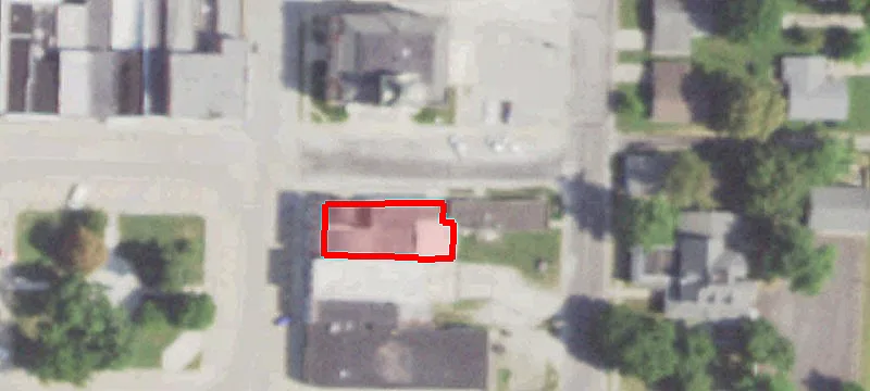 24 Main St