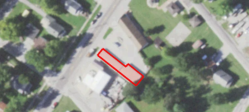 310 Henry St