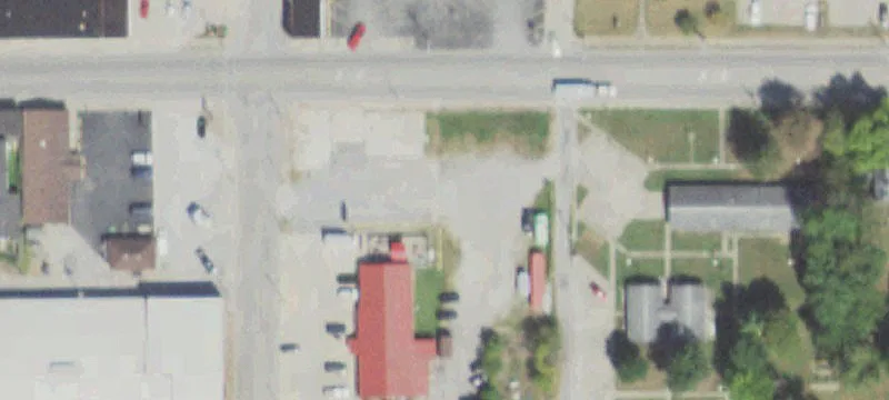 300 Main St