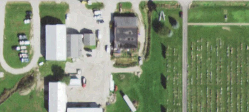 1609 Main St