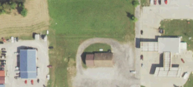 5832 Il Hwy 15