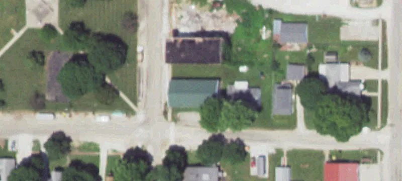 121 Ctr St