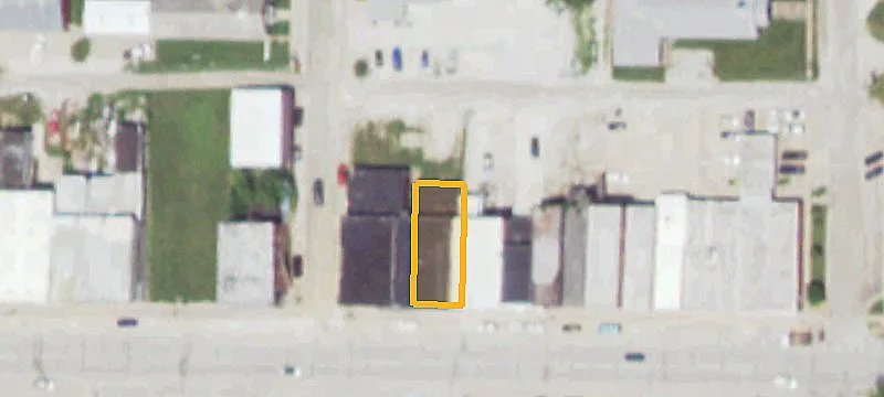 106 Main St