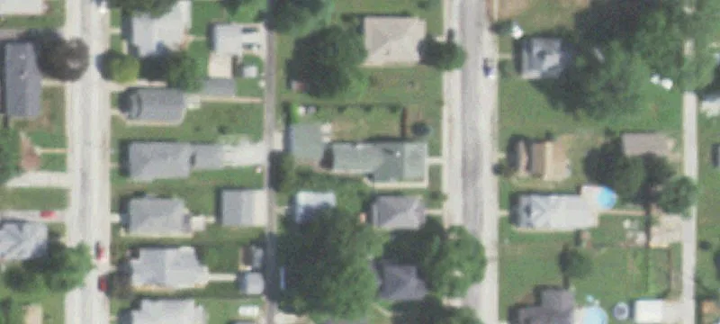 107 Oakes St