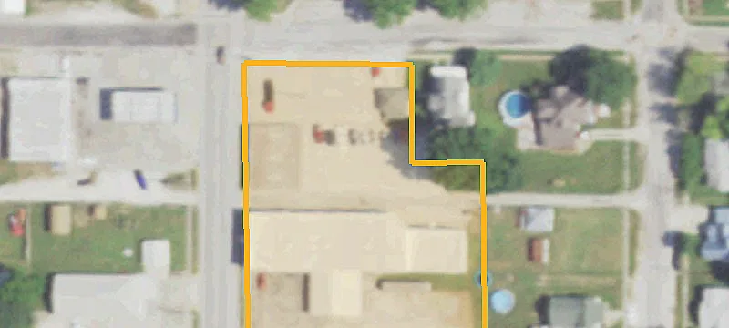 202 Main St
