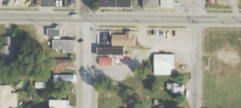 104 4th St