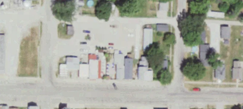 305 3rd St