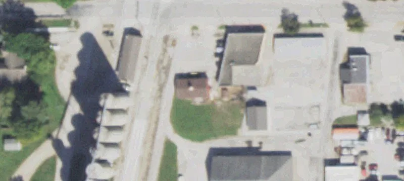 121 Main St