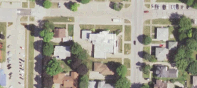 401 College Ave