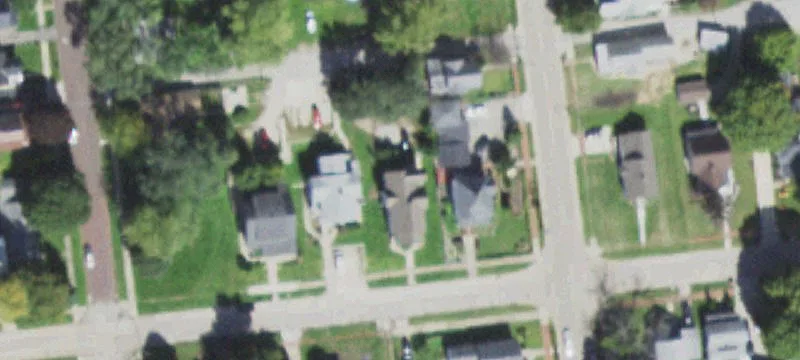139 4th St